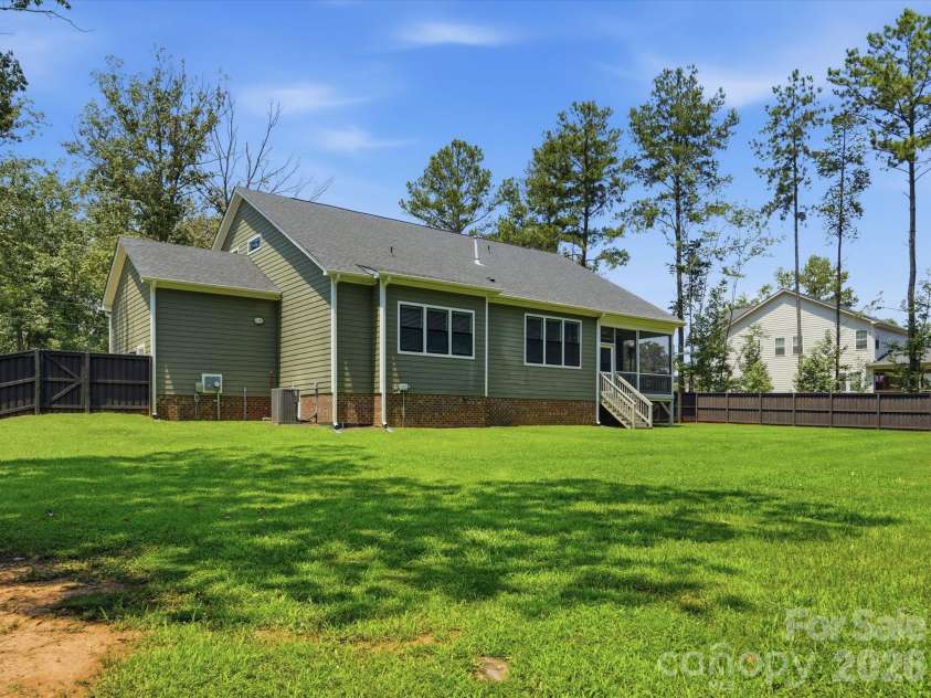 574 Shepherd Lane, Clover, SC 29710.  MLS# CAR4407603, YatesRealty ID 41324. 