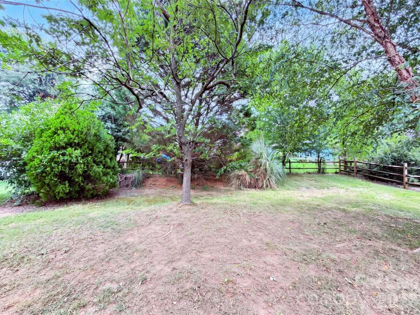 2916 Rosemeade Drive, Monroe, NC 28110.  MLS# CAR4410628, YatesRealty ID 41325. 
