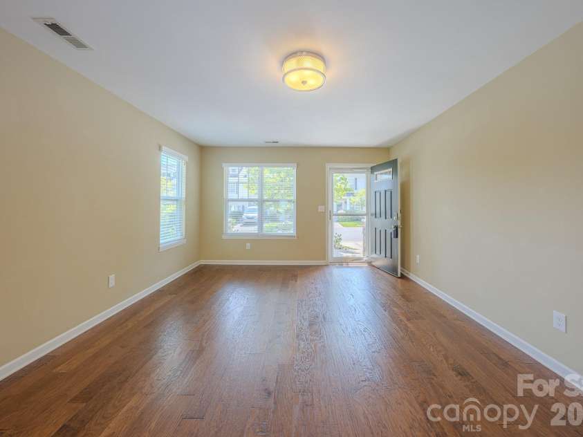 19 Barnett Shoals Drive, Weaverville, NC 28787.  MLS# CAR4410988, YatesRealty ID 41326. 