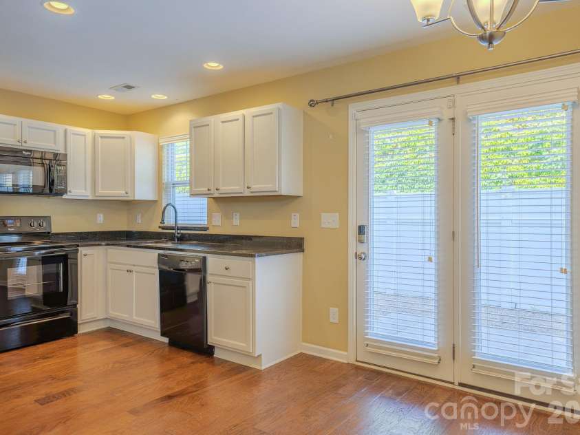 19 Barnett Shoals Drive, Weaverville, NC 28787.  MLS# CAR4410988, YatesRealty ID 41326. 