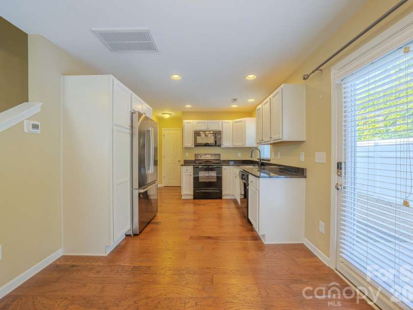 19 Barnett Shoals Drive, Weaverville, NC 28787.  MLS# CAR4410988, YatesRealty ID 41326. 