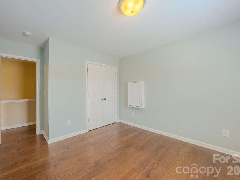 19 Barnett Shoals Drive, Weaverville, NC 28787.  MLS# CAR4410988, YatesRealty ID 41326. 