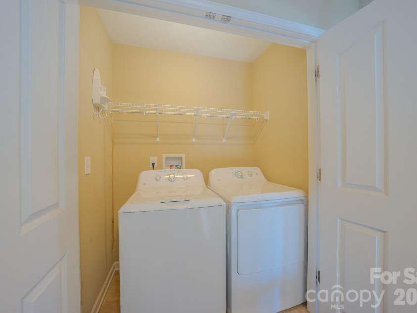 19 Barnett Shoals Drive, Weaverville, NC 28787.  MLS# CAR4410988, YatesRealty ID 41326. 