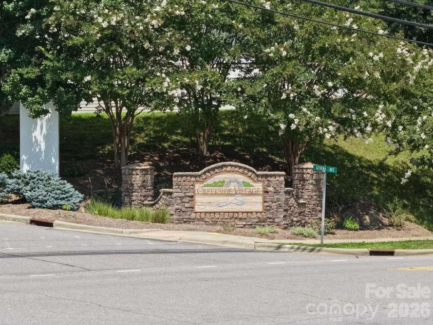 19 Barnett Shoals Drive, Weaverville, NC 28787.  MLS# CAR4410988, YatesRealty ID 41326. 