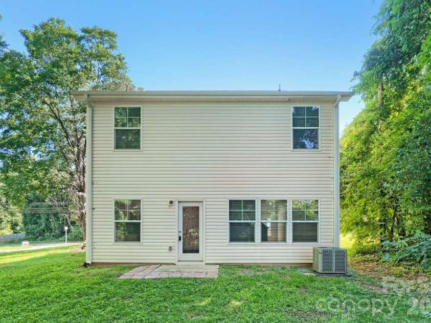 436 Mclelland Avenue, Mooresville, NC 28115.  MLS# CAR4410158, YatesRealty ID 41327. Back