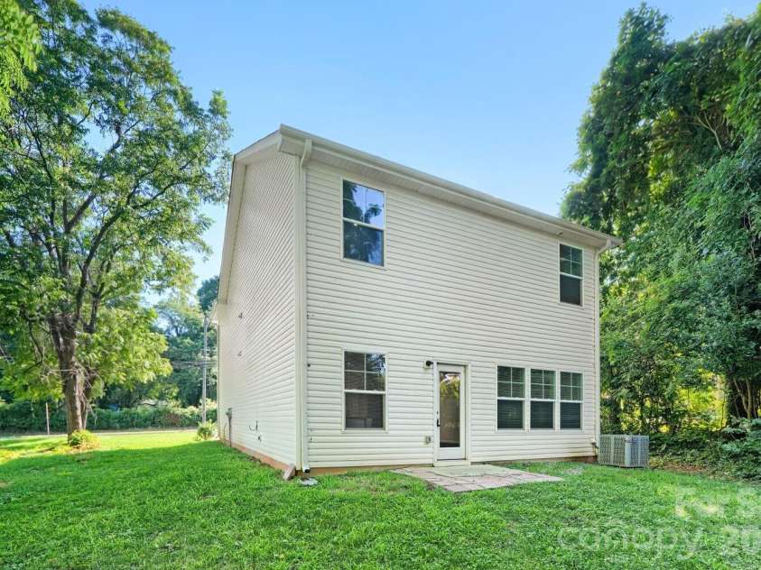 436 Mclelland Avenue, Mooresville, NC 28115.  MLS# CAR4410158, YatesRealty ID 41327. Back