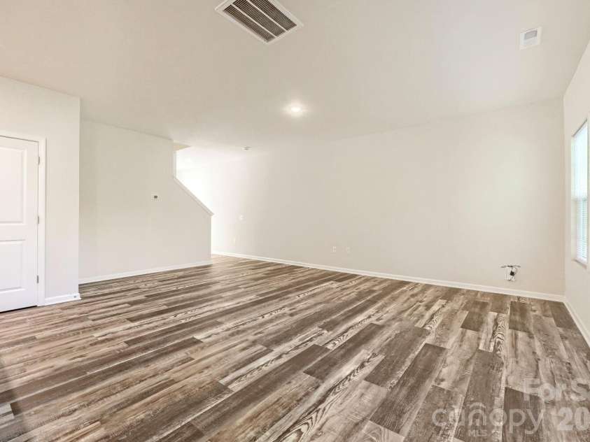 436 Mclelland Avenue, Mooresville, NC 28115.  MLS# CAR4410158, YatesRealty ID 41327. Great Room