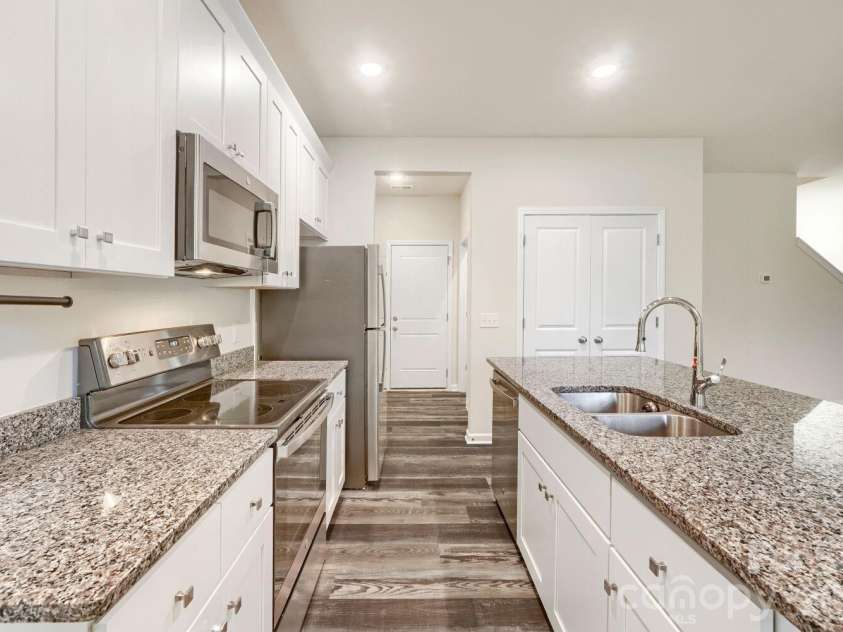 436 Mclelland Avenue, Mooresville, NC 28115.  MLS# CAR4410158, YatesRealty ID 41327. Kitchen