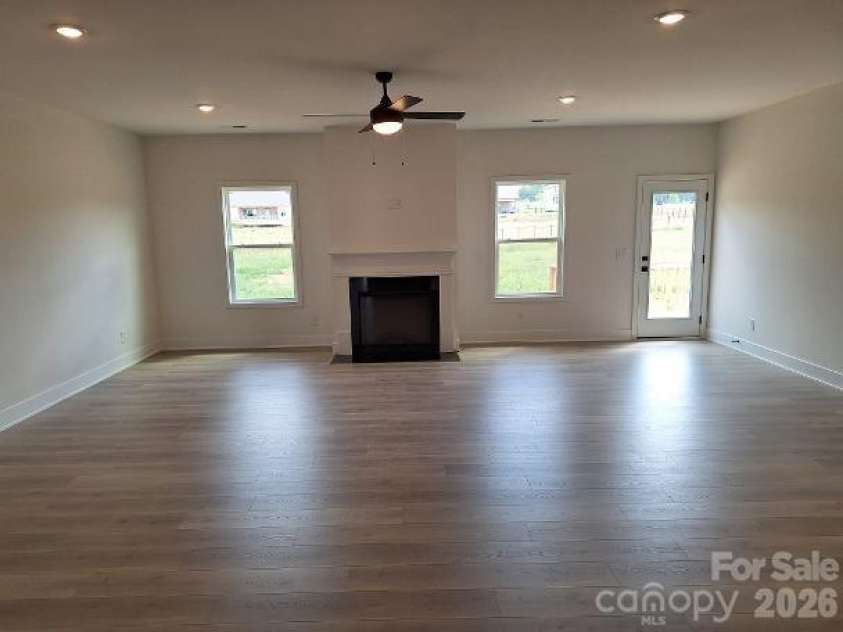 5028 Cardiff Court, Catawba, NC 28609.  MLS# CAR4411255, YatesRealty ID 41328. Family Room
