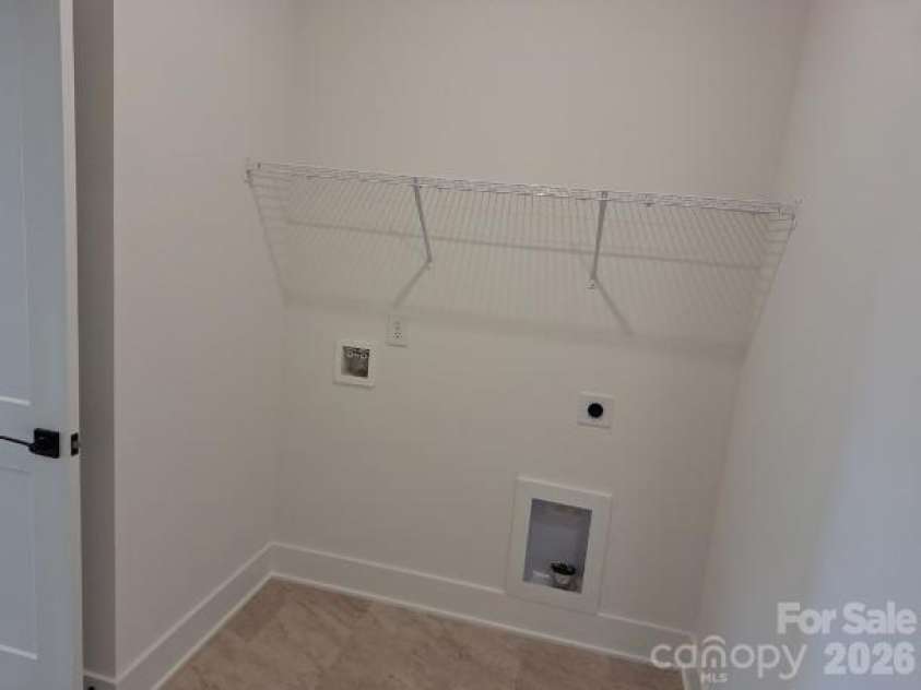 5028 Cardiff Court, Catawba, NC 28609.  MLS# CAR4411255, YatesRealty ID 41328. Laundry
