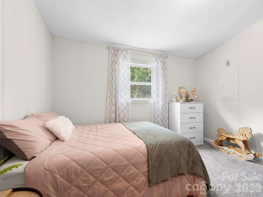 32 Reeves Road, Leicester, NC 28748.  MLS# CAR4407288, YatesRealty ID 41329. 3rd bedroom