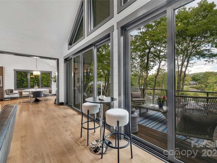 843 North Club Boulevard, Lake Toxaway, NC 28747.  MLS# CAR4113943, YatesRealty ID 4133. 