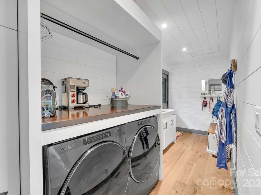 843 North Club Boulevard, Lake Toxaway, NC 28747.  MLS# CAR4113943, YatesRealty ID 4133. 