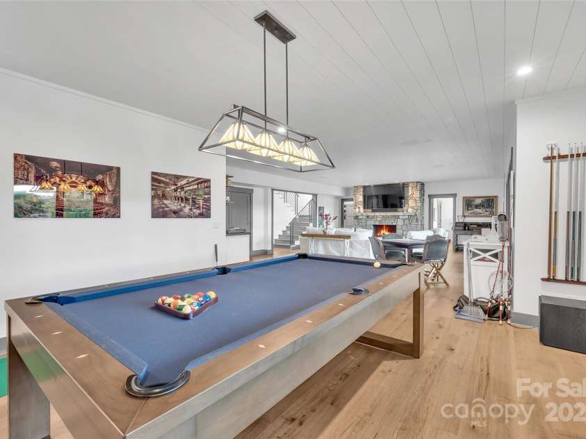 843 North Club Boulevard, Lake Toxaway, NC 28747.  MLS# CAR4113943, YatesRealty ID 4133. 