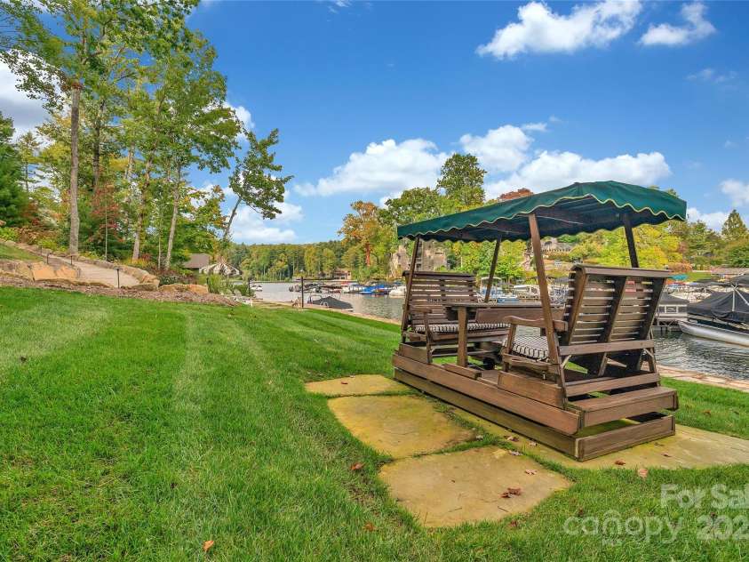 843 North Club Boulevard, Lake Toxaway, NC 28747.  MLS# CAR4113943, YatesRealty ID 4133. 