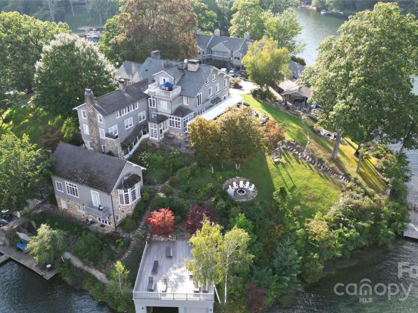 843 North Club Boulevard, Lake Toxaway, NC 28747.  MLS# CAR4113943, YatesRealty ID 4133. 