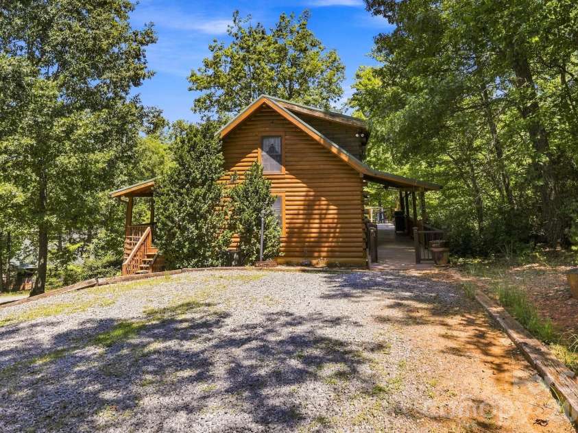 450 Starling Road, Lake Lure, NC 28746.  MLS# CAR4410203, YatesRealty ID 41330. 