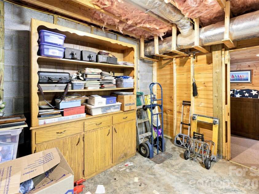 450 Starling Road, Lake Lure, NC 28746.  MLS# CAR4410203, YatesRealty ID 41330. 
