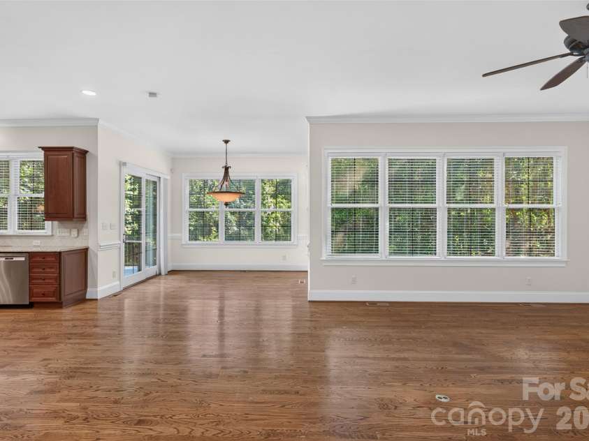 3003 Ocaso Court, Matthews, NC 28104.  MLS# CAR4401210, YatesRealty ID 41331. 