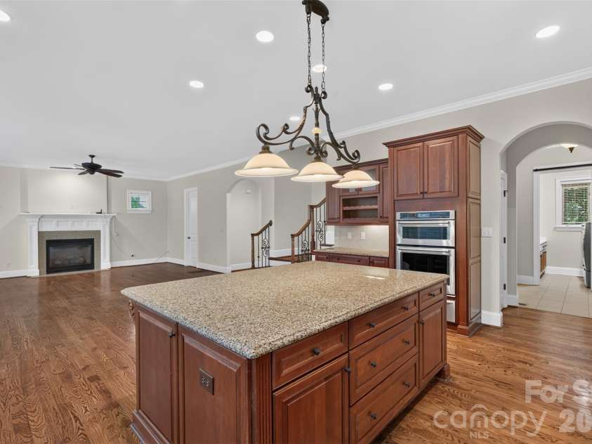 3003 Ocaso Court, Matthews, NC 28104.  MLS# CAR4401210, YatesRealty ID 41331. 