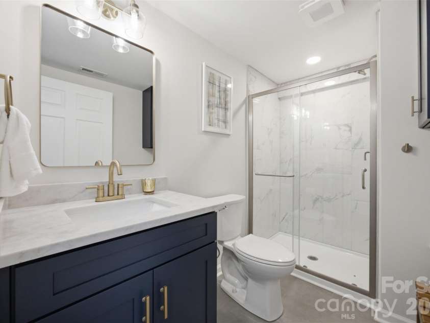 1403 Georgia Avenue, Monroe, NC 28112.  MLS# CAR4410762, YatesRealty ID 41332. Bathroom