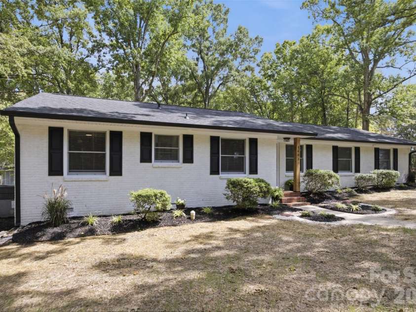 1403 Georgia Avenue, Monroe, NC 28112.  MLS# CAR4410762, YatesRealty ID 41332. Front of Home