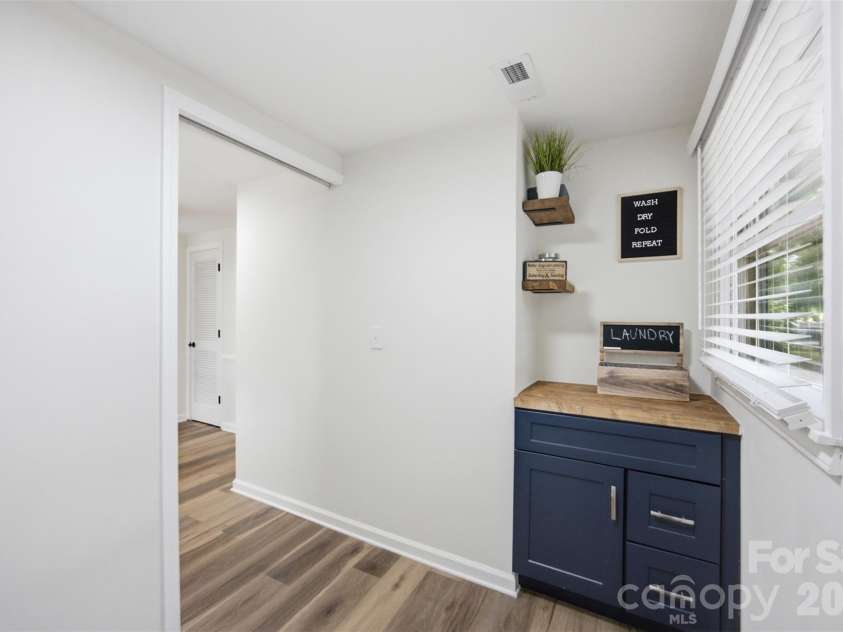 1403 Georgia Avenue, Monroe, NC 28112.  MLS# CAR4410762, YatesRealty ID 41332. Laundry Room