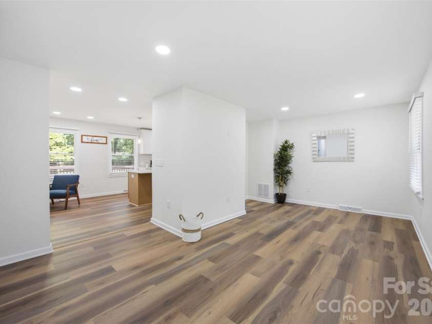 1403 Georgia Avenue, Monroe, NC 28112.  MLS# CAR4410762, YatesRealty ID 41332. Living Room