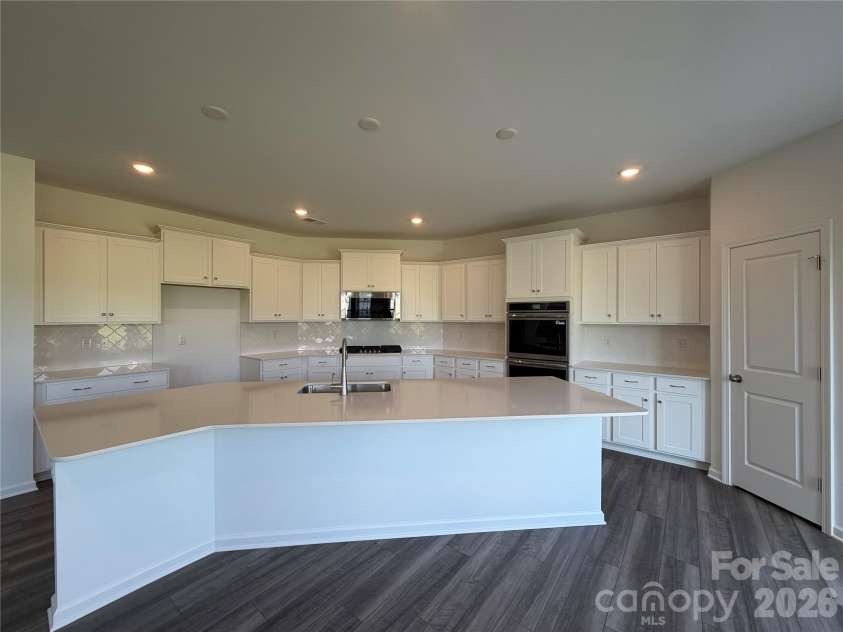 2081 Morning Gold Drive, Maiden, NC 28650.  MLS# CAR4408672, YatesRealty ID 41333. 