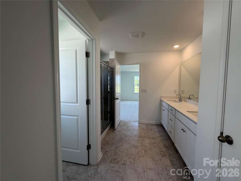 2081 Morning Gold Drive, Maiden, NC 28650.  MLS# CAR4408672, YatesRealty ID 41333. 