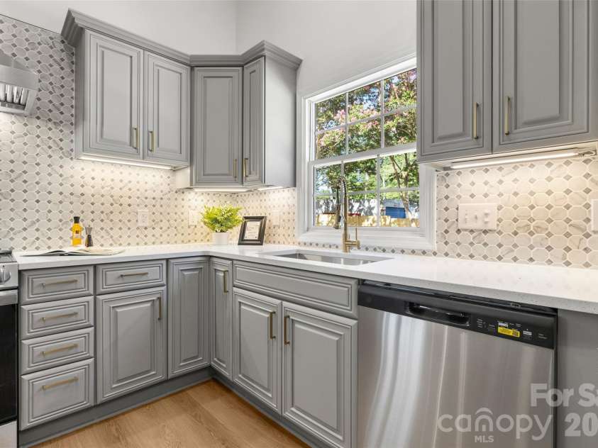 1524 Park Avenue, Salisbury, NC 28146.  MLS# CAR4409806, YatesRealty ID 41334. 