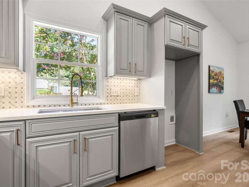 1524 Park Avenue, Salisbury, NC 28146.  MLS# CAR4409806, YatesRealty ID 41334. 