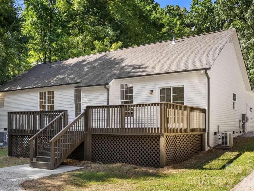 1524 Park Avenue, Salisbury, NC 28146.  MLS# CAR4409806, YatesRealty ID 41334. 