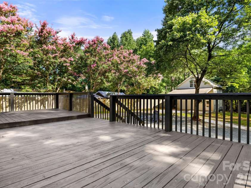 1524 Park Avenue, Salisbury, NC 28146.  MLS# CAR4409806, YatesRealty ID 41334. 