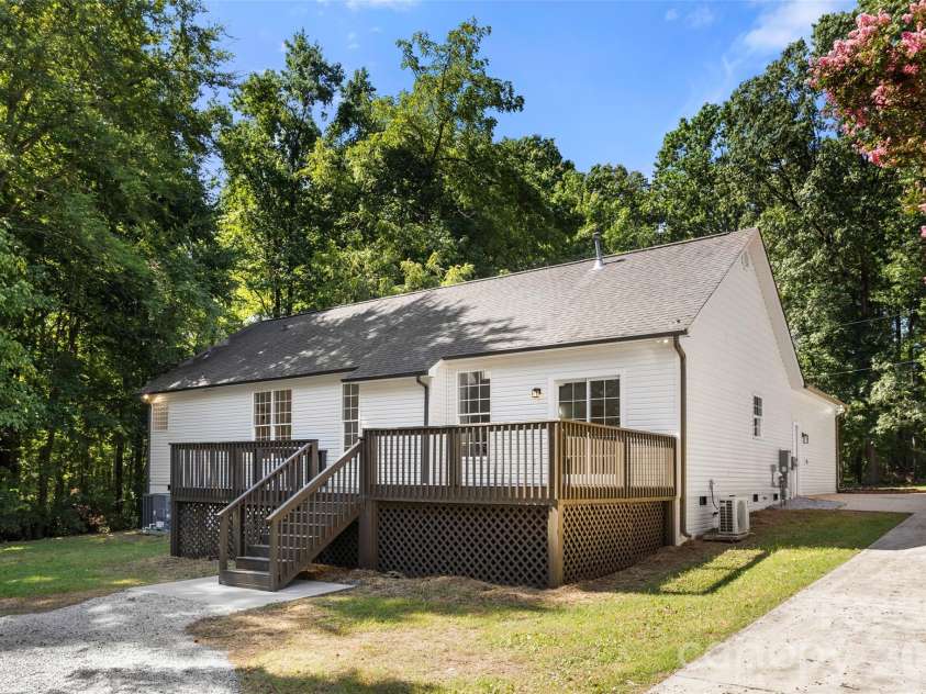 1524 Park Avenue, Salisbury, NC 28146.  MLS# CAR4409806, YatesRealty ID 41334. 