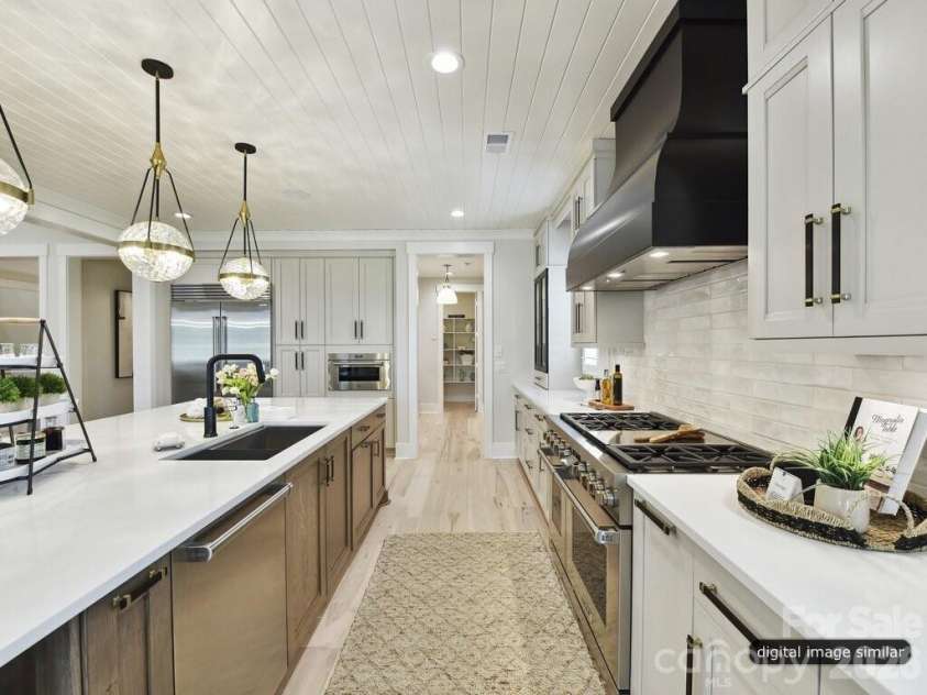 2232 Grey Road, Davidson, NC 28036.  MLS# CAR4410535, YatesRealty ID 41335. 