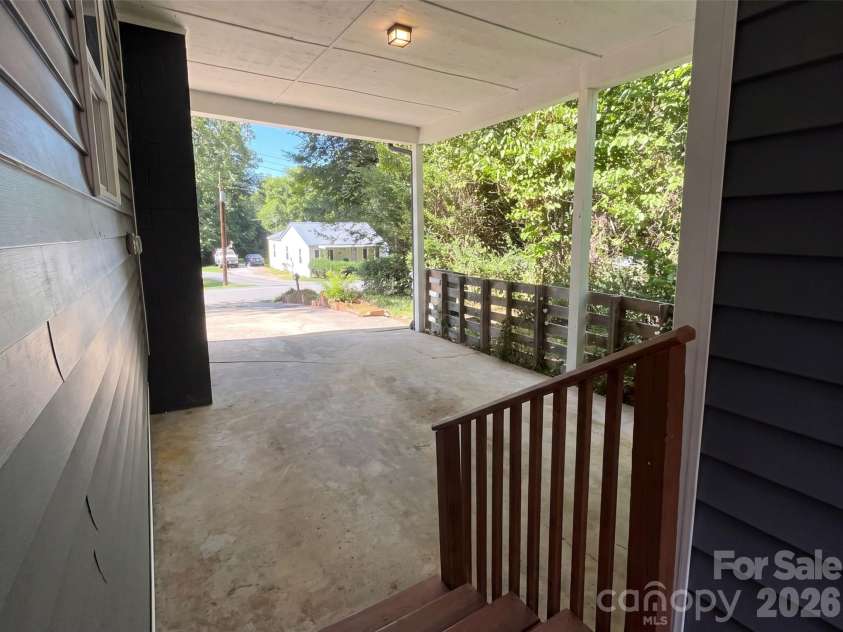 915 Kenham Place, Lenoir, NC 28645.  MLS# CAR4409318, YatesRealty ID 41336. 
