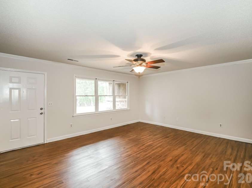 320 Aqua Drive, Forest City, NC 28043.  MLS# CAR4409702, YatesRealty ID 41337. 