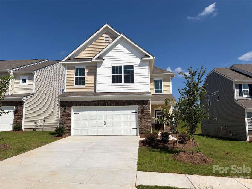 2087 Morning Gold Drive, Maiden, NC 28650.  MLS# CAR4408738, YatesRealty ID 41338. 