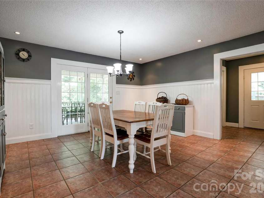 2424 Olan Drive, Shelby, NC 28152.  MLS# CAR4395508, YatesRealty ID 41339. Dining Room