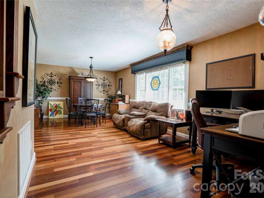 2424 Olan Drive, Shelby, NC 28152.  MLS# CAR4395508, YatesRealty ID 41339. Living Room