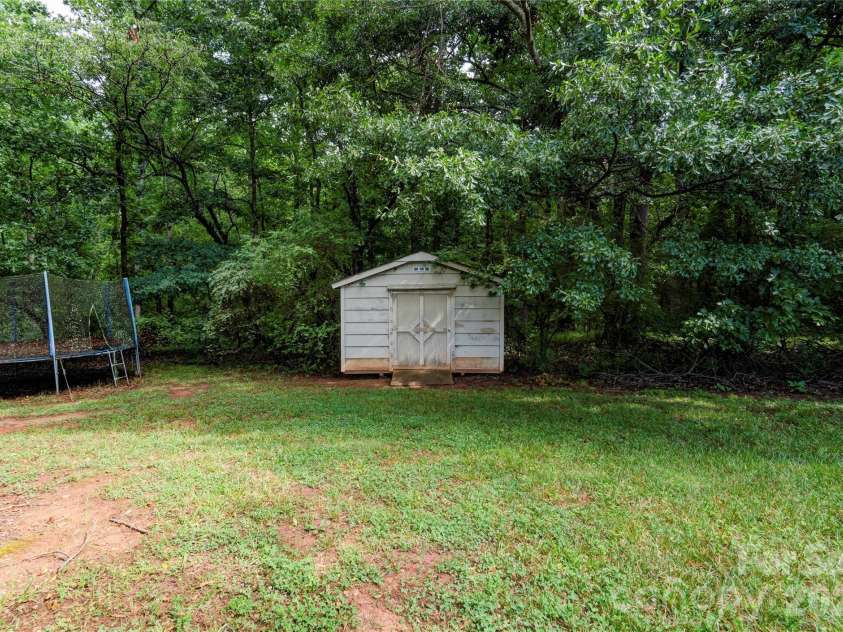 2424 Olan Drive, Shelby, NC 28152.  MLS# CAR4395508, YatesRealty ID 41339. Storage Building