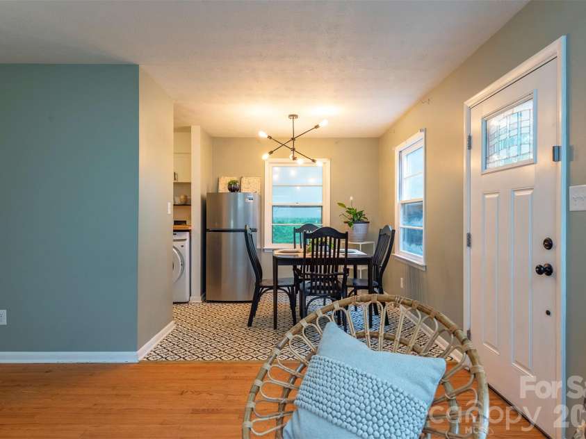 732 Fairview Road, Asheville, NC 28803.  MLS# CAR4407474, YatesRealty ID 41340. 