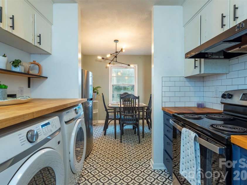 732 Fairview Road, Asheville, NC 28803.  MLS# CAR4407474, YatesRealty ID 41340. 