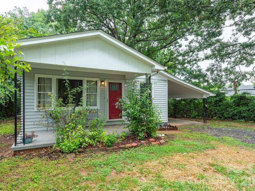 732 Fairview Road, Asheville, NC 28803.  MLS# CAR4407474, YatesRealty ID 41340. 