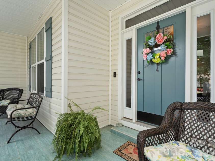 64 Eagle Pointe Way, Flat Rock, NC 28731.  MLS# CAR4408139, YatesRealty ID 41341. 