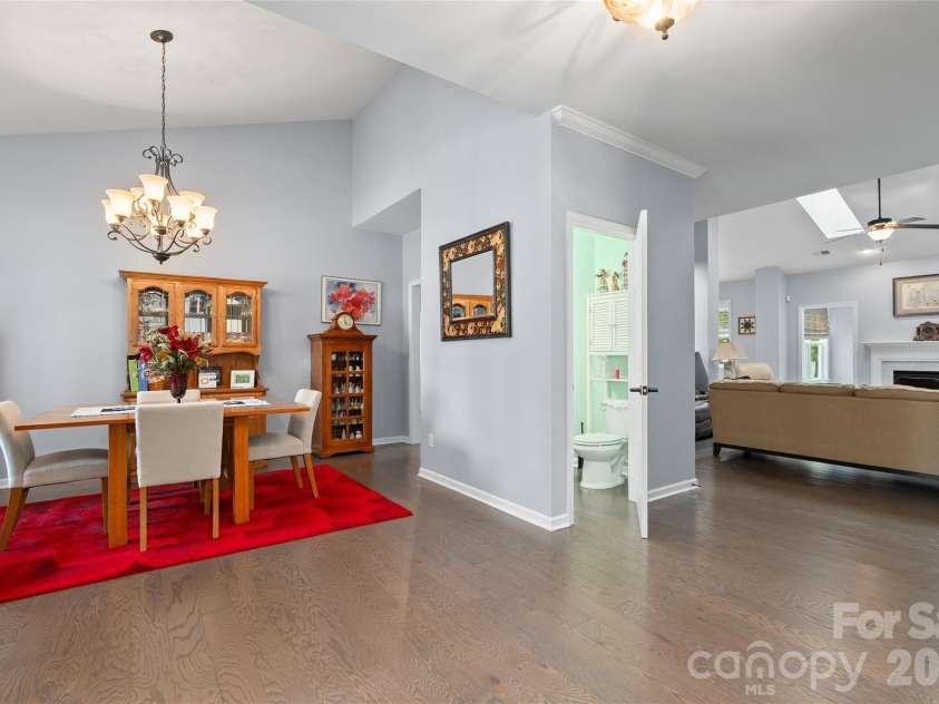 64 Eagle Pointe Way, Flat Rock, NC 28731.  MLS# CAR4408139, YatesRealty ID 41341. 