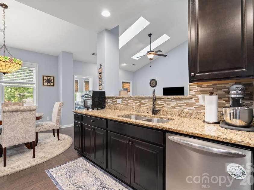 64 Eagle Pointe Way, Flat Rock, NC 28731.  MLS# CAR4408139, YatesRealty ID 41341. 