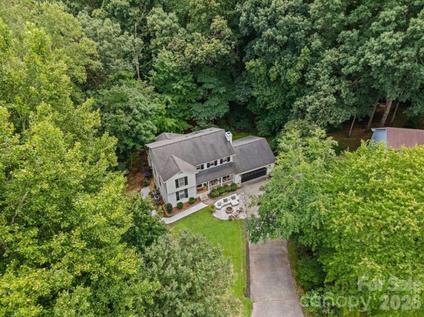 1450 Old Coach Road, Kernersville, NC 27284.  MLS# CAR4408198, YatesRealty ID 41342. 