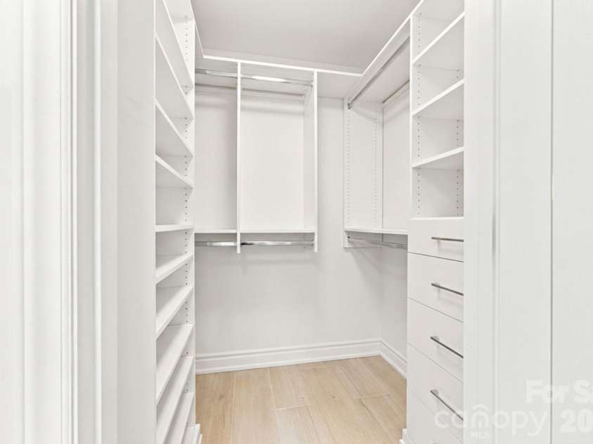 1450 Old Coach Road, Kernersville, NC 27284.  MLS# CAR4408198, YatesRealty ID 41342. Primary closet